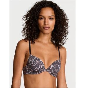 Victoria’s Secret Sexy Tee Smooth Push-up Bra in Tornado Hearts Size 34A